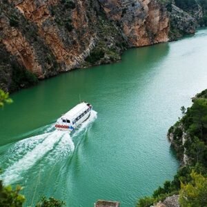 Crucero Fluvial Júcar, Centro Apicola y Jalance